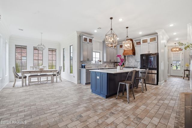 105 Ember Grove Crossing, Lafayette, LA 70508