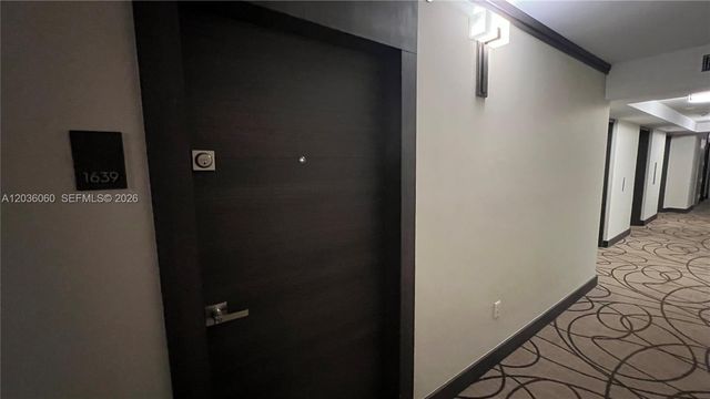 20505 E Country Club Dr 1639, Aventura, FL 33180