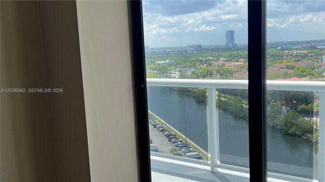 20505 E Country Club Dr 1639, Aventura, FL 33180