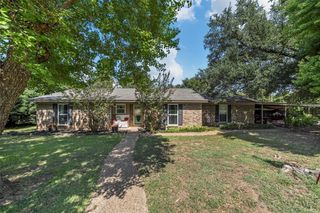 611 Rosenthal Road, Lorena, TX 76655
