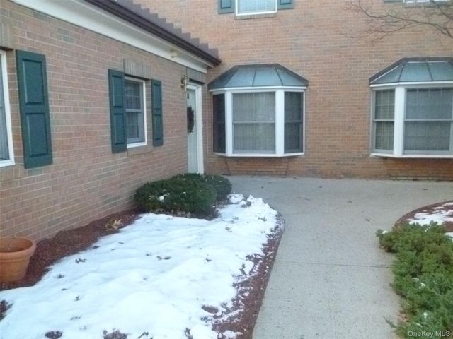 72 High Point Circle 72, Newburgh, NY 12550