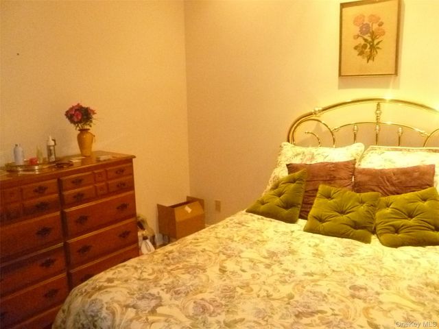 72 High Point Circle 72, Newburgh, NY 12550