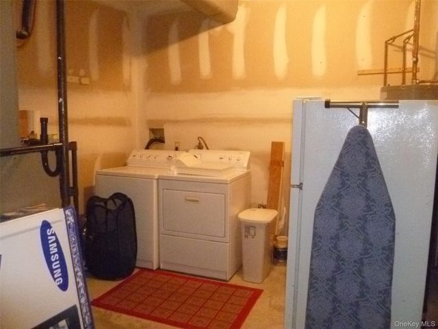 72 High Point Circle 72, Newburgh, NY 12550