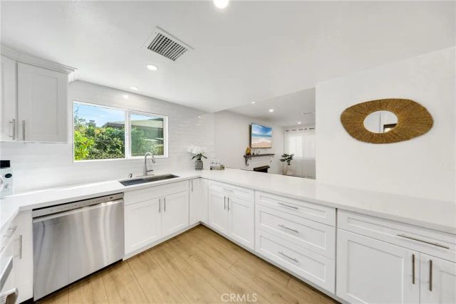 1603 E Chestnut Ave, Orange, CA 92867