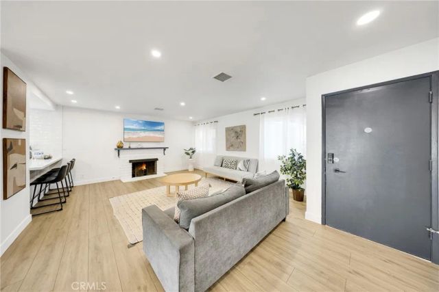 1603 E Chestnut Ave, Orange, CA 92867