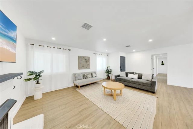 1603 E Chestnut Ave, Orange, CA 92867