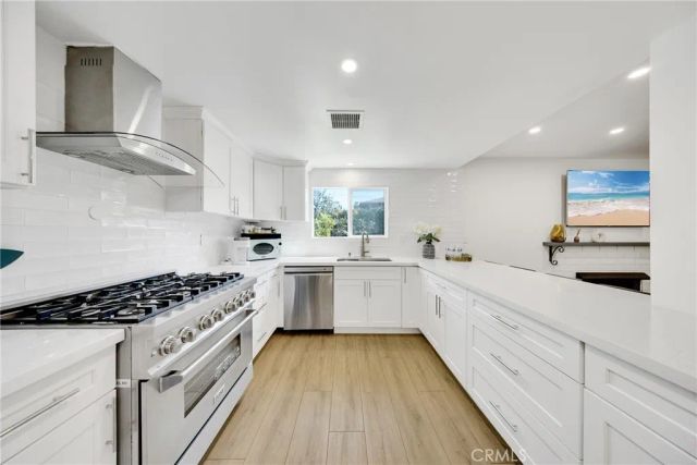 1603 E Chestnut Ave, Orange, CA 92867