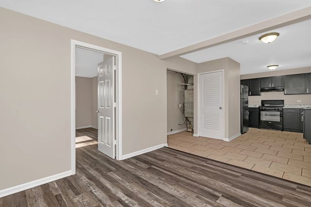 1512 Lincoln Place, Calumet City, IL 60409