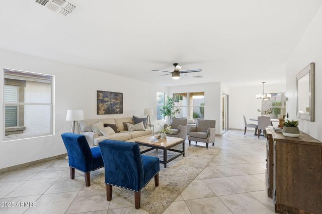 3287 S BOWMAN Road, Apache Junction, AZ 85119