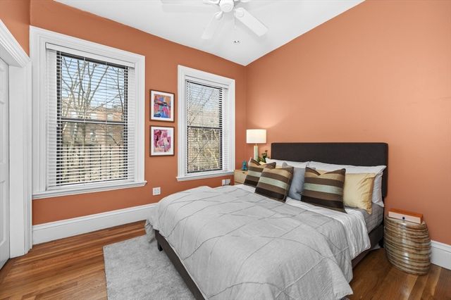 75 Montgomery St 3, Boston, MA 02116