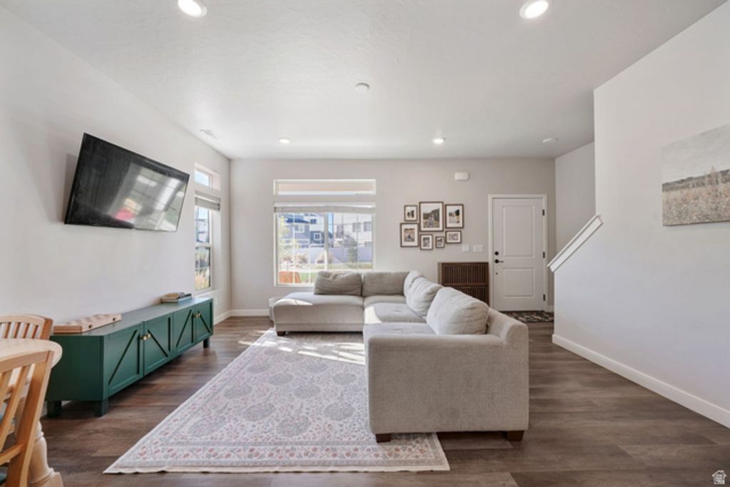 163 E HAMILTON ROW, Saratoga Springs, UT 84045 — photo 3