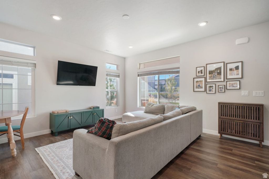 163 E HAMILTON ROW, Saratoga Springs, UT 84045 — photo 4
