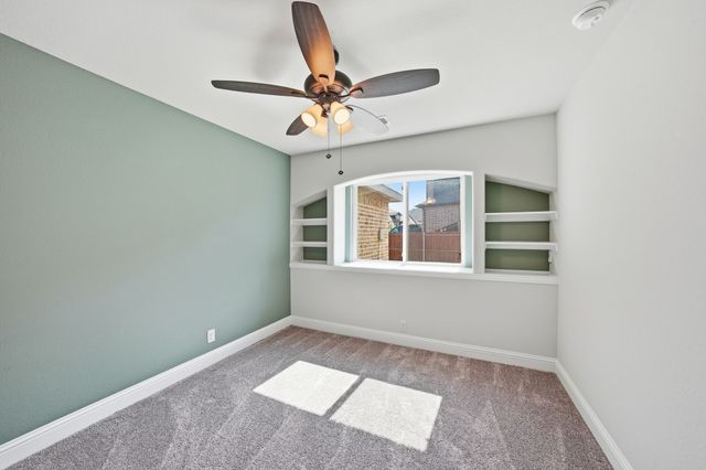 3209 Rosewood Drive, Glenn Heights, TX 75154