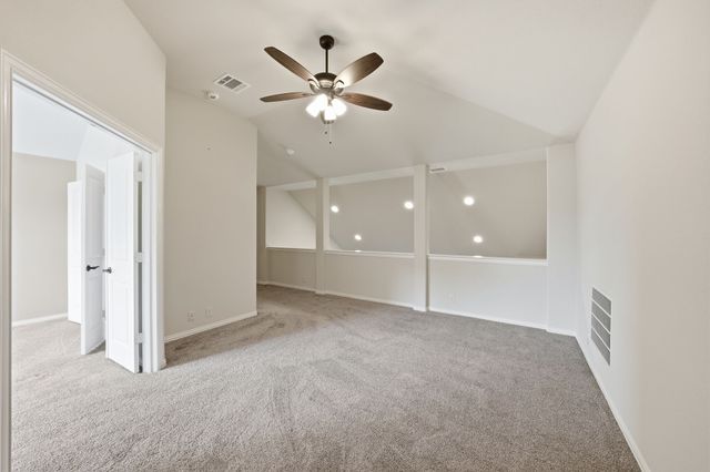 3209 Rosewood Drive, Glenn Heights, TX 75154