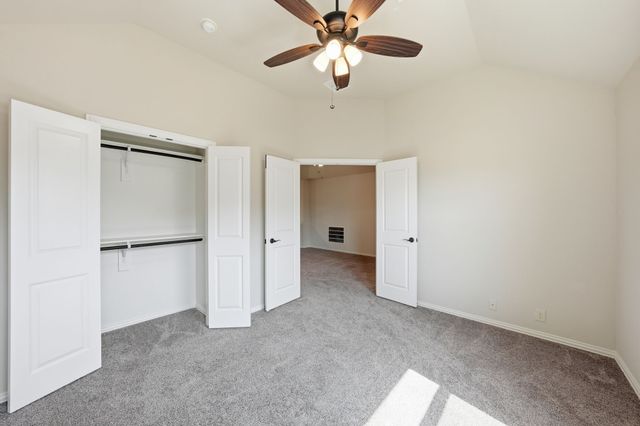 3209 Rosewood Drive, Glenn Heights, TX 75154