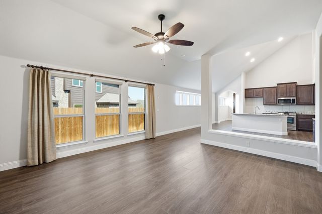 3209 Rosewood Drive, Glenn Heights, TX 75154