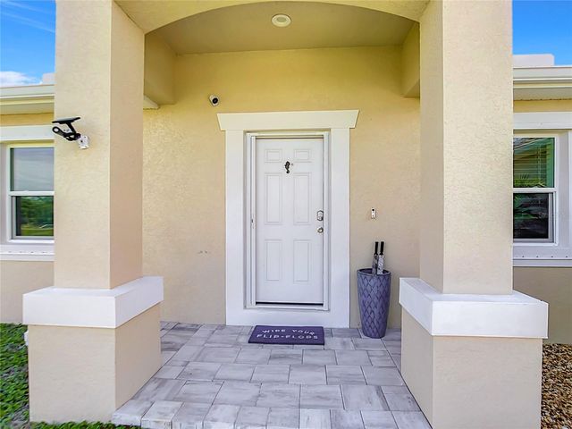 10024 LEBANON DR, Port Charlotte, FL 33981