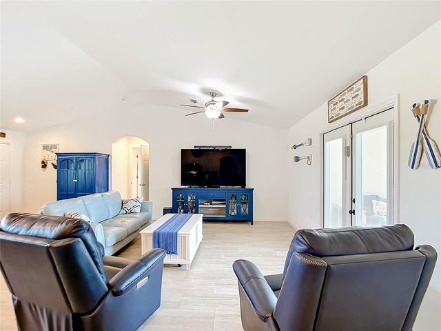 10024 LEBANON DR, Port Charlotte, FL 33981