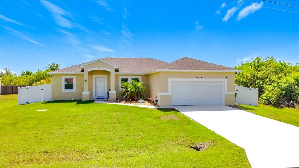 10024 LEBANON DR, Port Charlotte, FL 33981