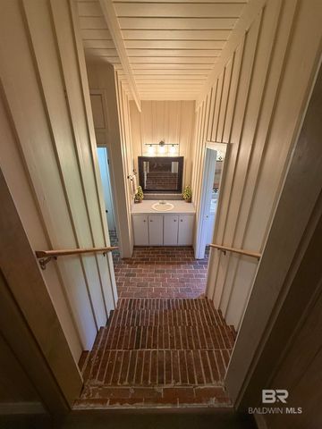 111 Fleming Lane, Brewton, AL 36426