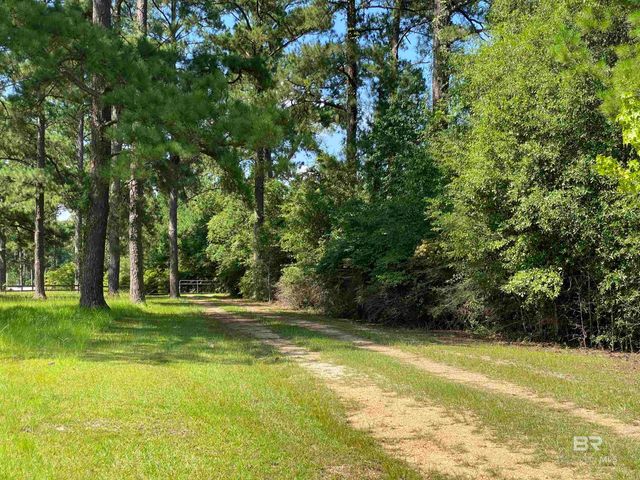 111 Fleming Lane, Brewton, AL 36426