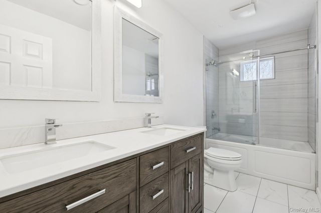 159 Chestnut Circle, Northport, NY 11768