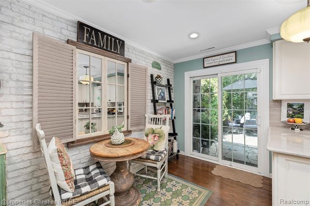 32765 Eastlady Drive, Beverly Hills, MI 48025
