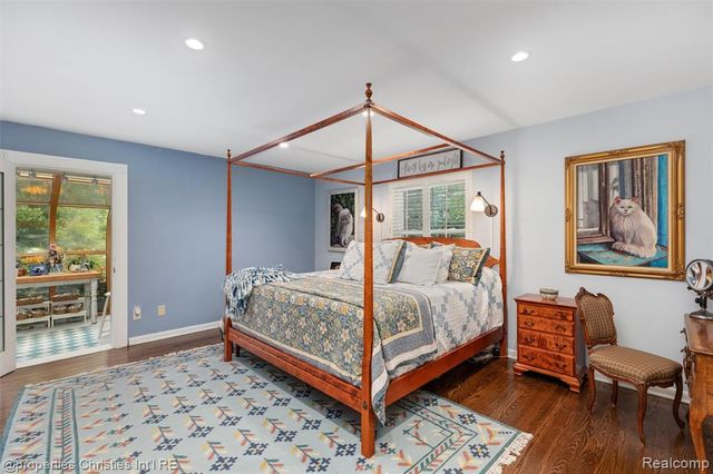 32765 Eastlady Drive, Beverly Hills, MI 48025