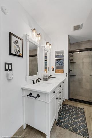 32765 Eastlady Drive, Beverly Hills, MI 48025