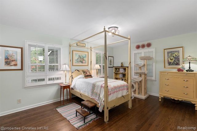 32765 Eastlady Drive, Beverly Hills, MI 48025