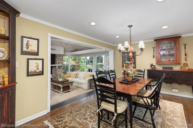32765 Eastlady Drive, Beverly Hills, MI 48025