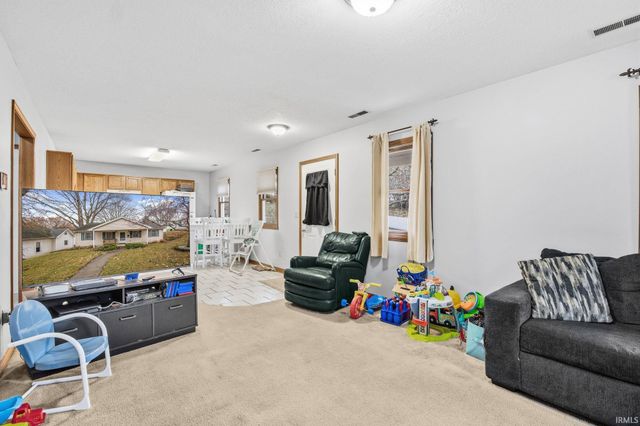 1540 Freedom Street, Huntington, IN 46750