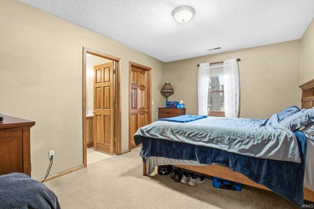 1540 Freedom Street, Huntington, IN 46750