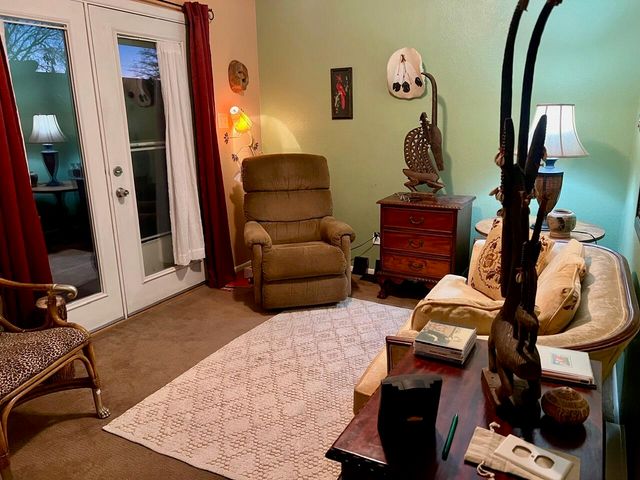 6028 Landry Avenue NW, Albuquerque, NM 87120