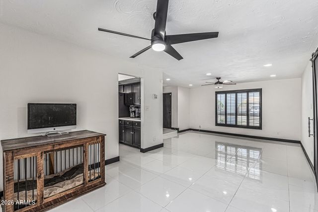 4020 W Anderson Drive, Glendale, AZ 85308