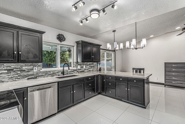 4020 W Anderson Drive, Glendale, AZ 85308