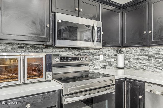 4020 W Anderson Drive, Glendale, AZ 85308