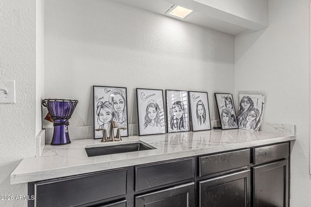 4020 W Anderson Drive, Glendale, AZ 85308