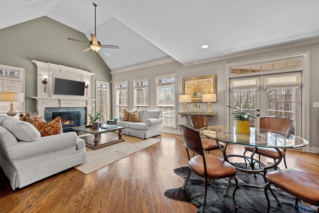 10 Bluff View Drive SE, Huntsville, AL 35803