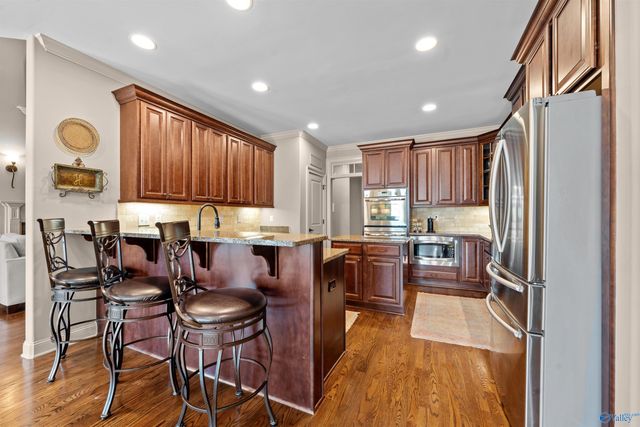 10 Bluff View Drive SE, Huntsville, AL 35803