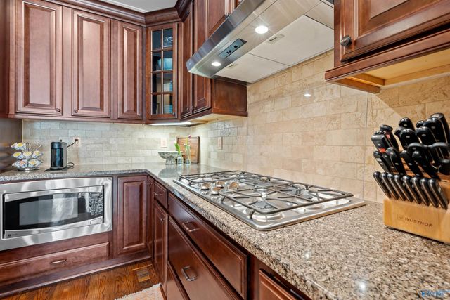 10 Bluff View Drive SE, Huntsville, AL 35803