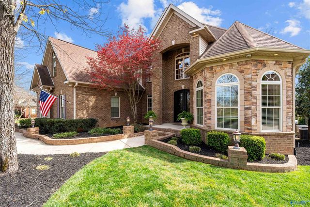 10 Bluff View Drive SE, Huntsville, AL 35803