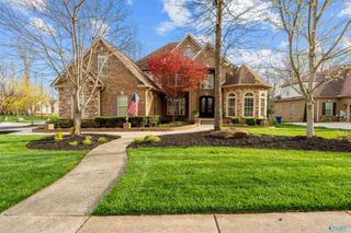 10 Bluff View Drive SE, Huntsville, AL 35803
