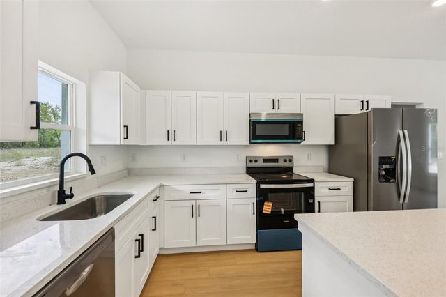 15479 SE 115 PLACE ROAD, Ocklawaha, FL 32179