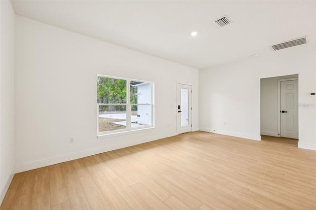 15479 SE 115 PLACE ROAD, Ocklawaha, FL 32179