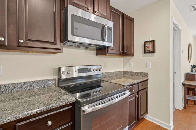 156 Oak Leaf Dr., Longs, SC 29568