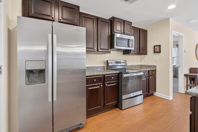 156 Oak Leaf Dr., Longs, SC 29568