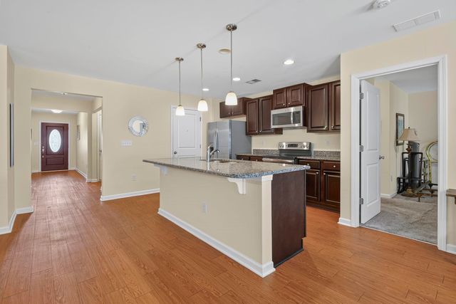 156 Oak Leaf Dr., Longs, SC 29568