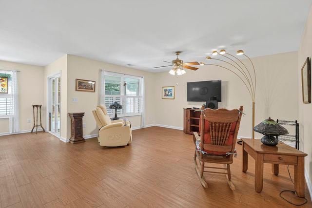 156 Oak Leaf Dr., Longs, SC 29568