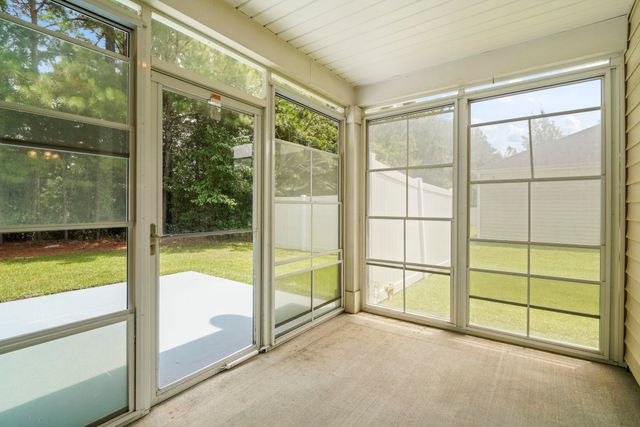156 Oak Leaf Dr., Longs, SC 29568